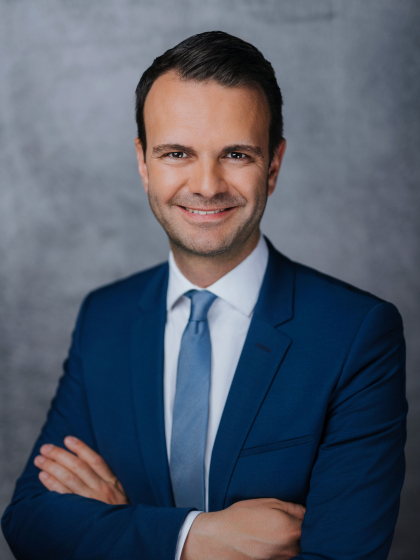 Dr. Florian Dorn